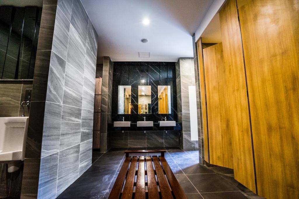 Imperio - Private Jacuzzi With Seacityview With Wifi